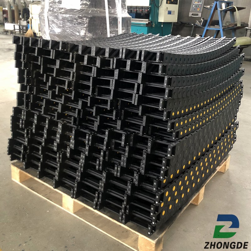 Zhongde Factory direct sales machine tool accessories black cable drag chain for  machine tools