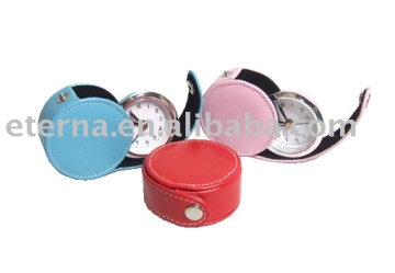 EQ-007 travel clock