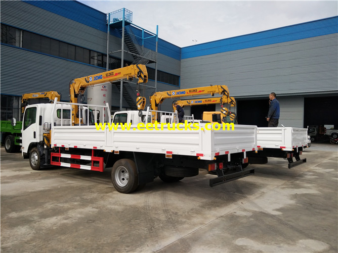 Truck with Cranes