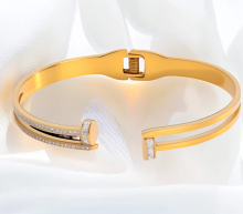 Luxury Gold-Plated Double Stud Rhinestone Titanium Bangle