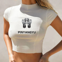 Cropped Raglan Sleeve Contrast Color Baby Tee for Women