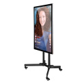 Schermo tattile LCD da 65" in streaming live