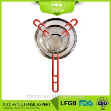 Dual-ear stainless steel mesh strainer with silicone handle