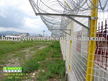 Security Fencing, Weldmesh panel fencing, airport fencing