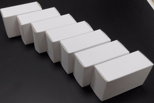 Mały rozmiar Custom Design Białe kartonowe pudełko kartonowe