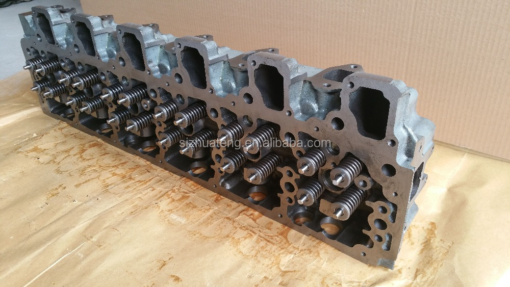 Deutz diesel engine spare parts BF4M1013 Cylinder Head OEM:0425 5259