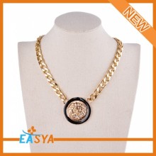 Latest Design Zinc Alloy Metal Necklaces With Alloy Chain