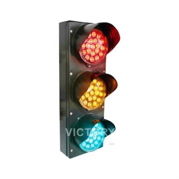 Thress Colors Mobile Solar LED Traffic Light