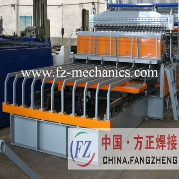 China full automatic electric welded wire mesh machine(in roll)