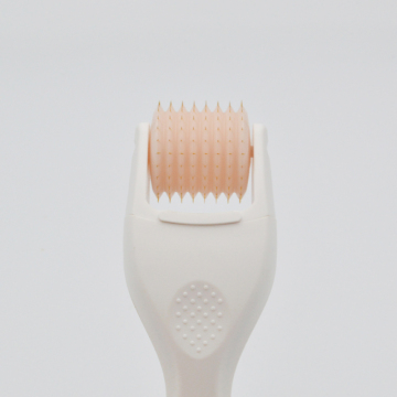 Replaceable 192 Needles Golde Skin Roller