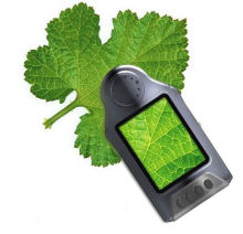 2.7' Lcd 5.0 Mega Pixels Wireless Portable Digital Magnifier Pocket Microscope / Camera