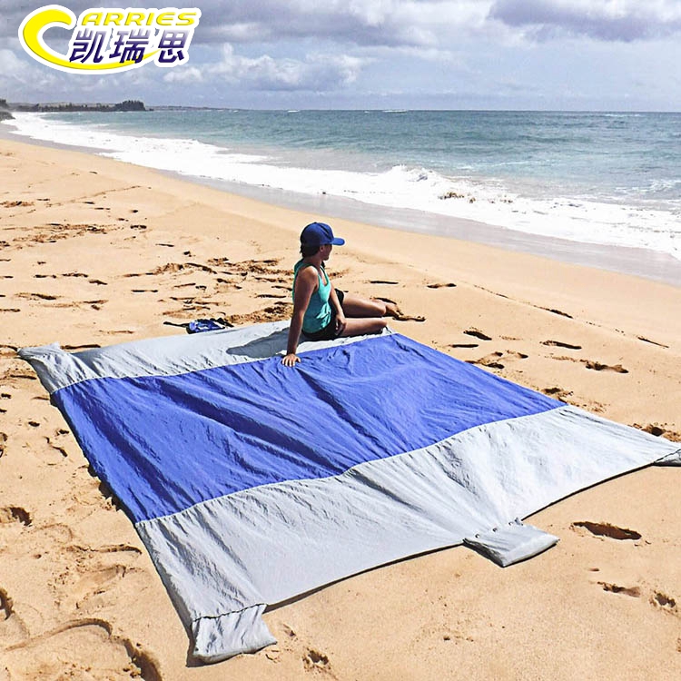 Reusable extra large nylon sandfree pocket beach blanket