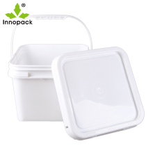small 2 gallon square plastic buckets with lid