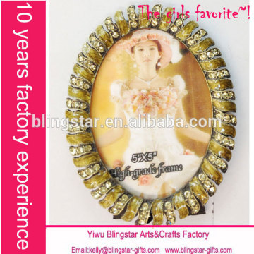 5"X5" oval crystal metal frames photo