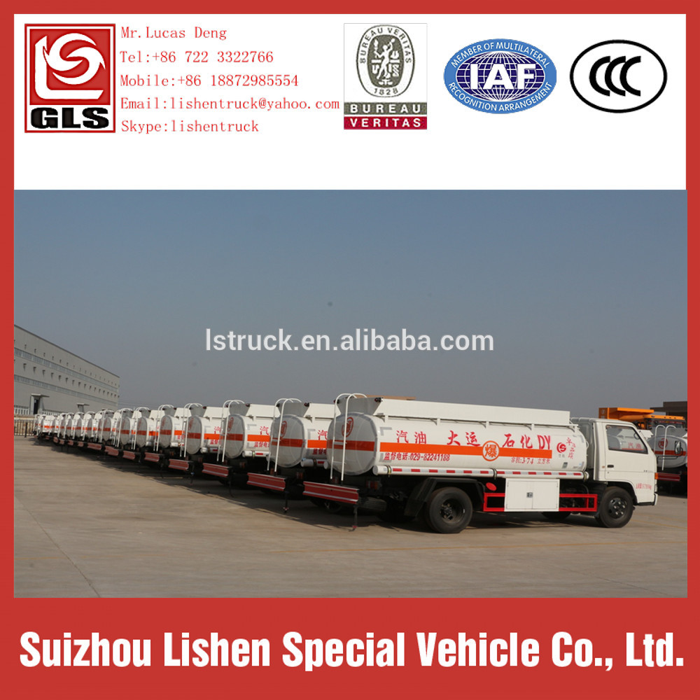 Small 5000L Fuel Bowser Oil Tanker Truck