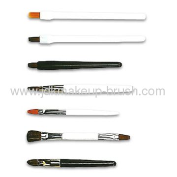 Duo End Makeup Eyeshadow Applicator?