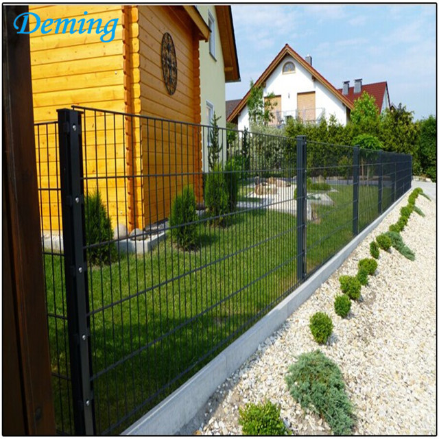 Green PVC Coated Twin Bar Weld Wire Mesh Fence