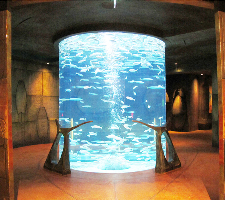 Acrylic cylinder fish tank 