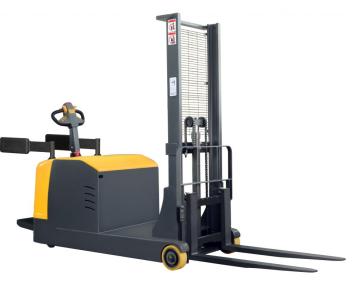 fully electric stacker