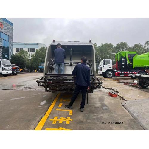 HOWO 4X2 Loading Rear Loading Truck