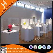 White baking wooden modular exhibition display stands for museum