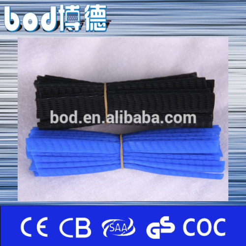 short and small black plastic mesh