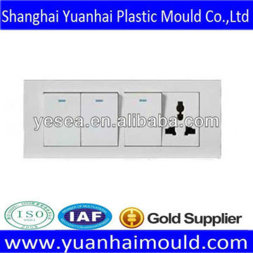 plug and socket mold