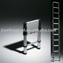2.6m TELESCOPIC LADDER