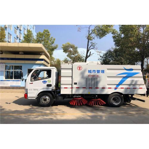 Tout nouveau camion de balayeuse de route Dongfeng 5cbm chaud