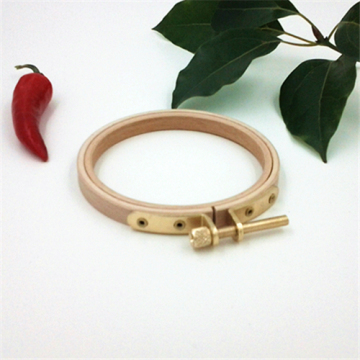 Wooden embroidery hoops frames