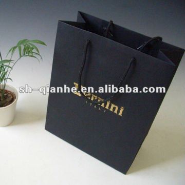 Men's paper clothers paper bag