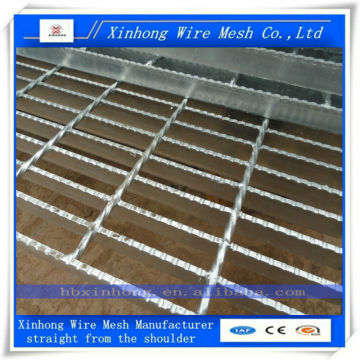 Hot dipped galvanized grating