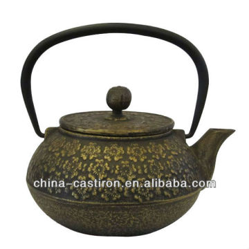 tea pot with tea strainer