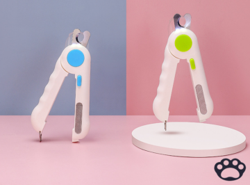 Pet dog nail clippers with light