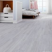 Light Grey Wood Grain SPC Wood Flooring