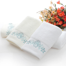 Decorative Hotel Quality Square Towels