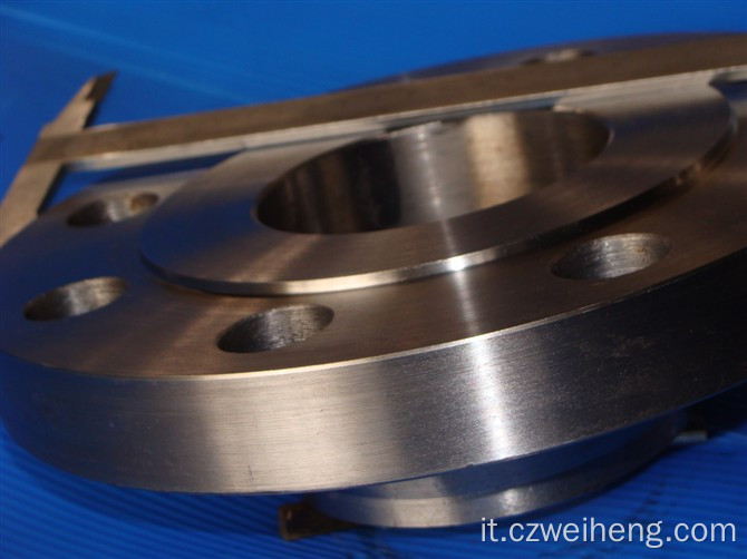 Flange in acciaio inox senza soluzione di continuità,