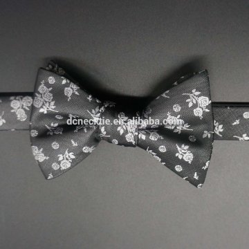 small flower mens bowtie match shirt