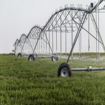 Layout do sistema de irrigação do pivô central do aspersor agrícola