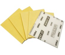 Abrasive sponge roll can be cut to size