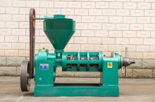 100 model rapeseed oil press
