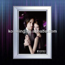 Ultra thin flip open light box