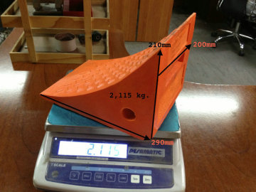 Checkers Urethane Wheel Chock