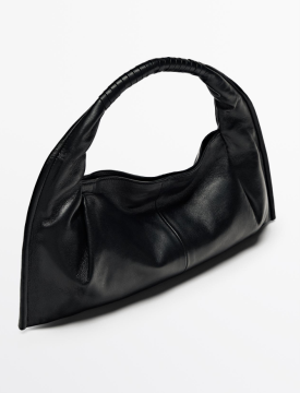 Sleek Black Leather Handbag with Classic Design