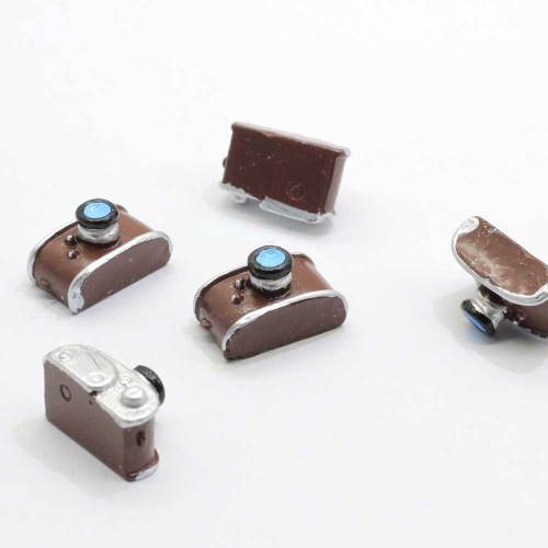 Χονδρικό 100Pcs Cute Mini Camera Resin Simulation Toy Doll House Ornaments Retro DIY MIni Camera Fairy Garden Crafts