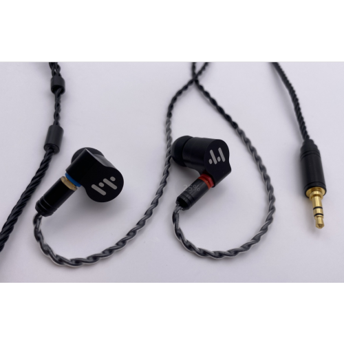 Driver Ganda di Earphone Telinga dengan Kabel yang Dapat Dilepas