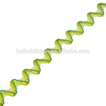 2015 antique lilac ric rac ribbons