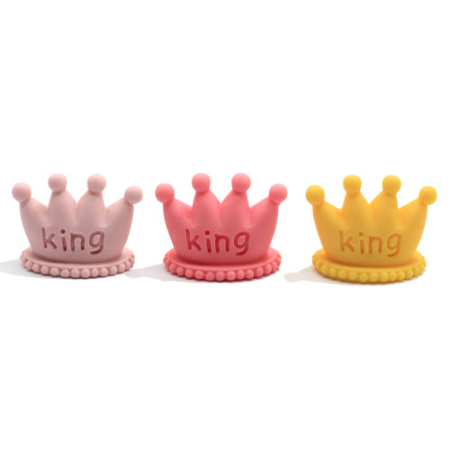 Kawaii Colorful KING Crown Resina Cabochon Decorazione artigianale Ornamento fatto a mano Charms Portachiavi Abbellimento Pendenti Making