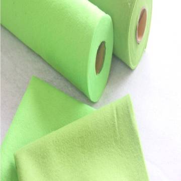Nålstansad polyester nonwoven filt
