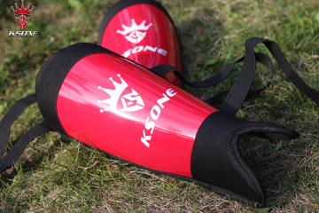 Custom Lacrosse Knee Protections